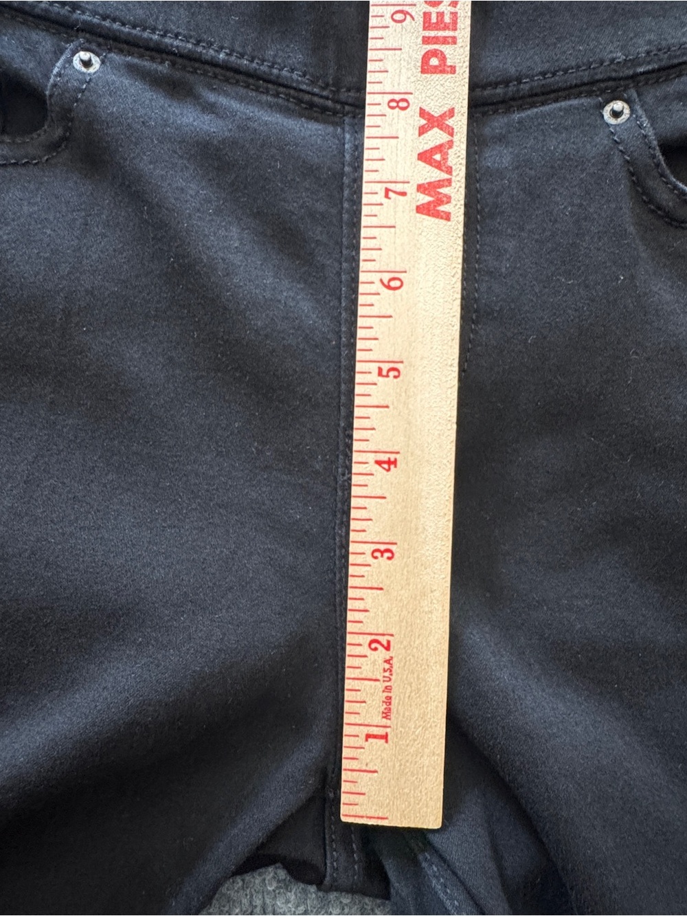 Levi’s Signature Gold Totally Shaping Pull On Skinny Jeans Black 8 Short - Picture 13 of 15